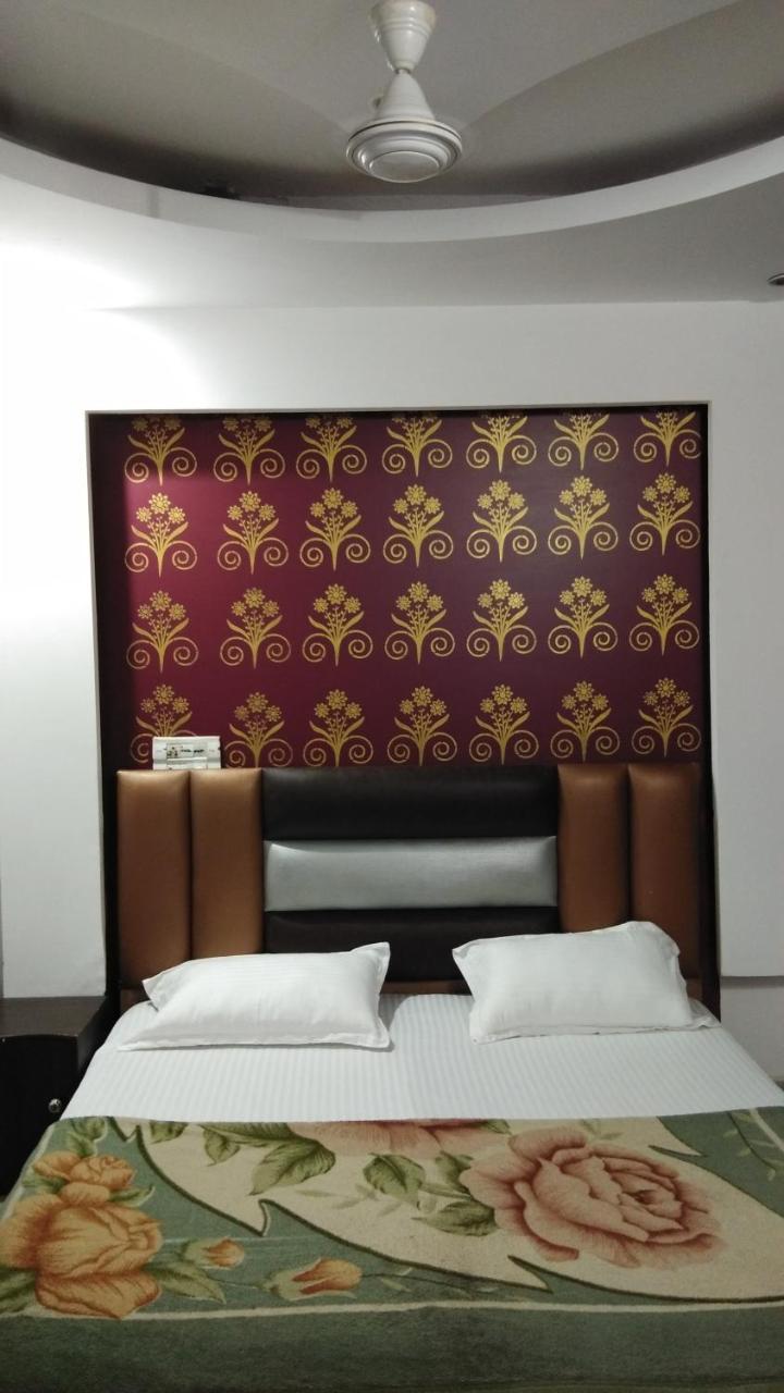 Hotel Euro International Νέο Δελχί Εξωτερικό φωτογραφία