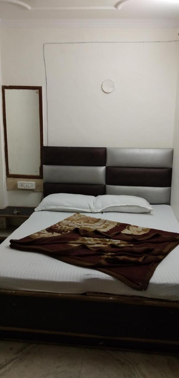 Hotel Euro International Νέο Δελχί Εξωτερικό φωτογραφία