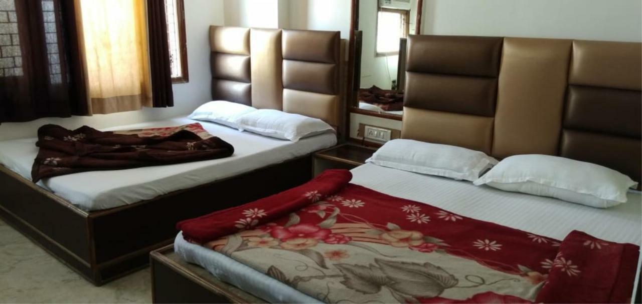 Hotel Euro International Νέο Δελχί Εξωτερικό φωτογραφία